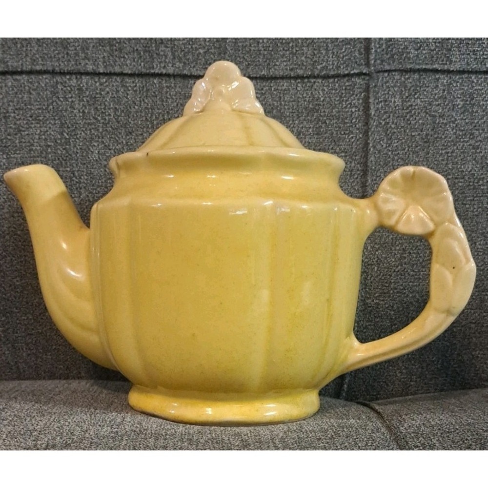 Vintage 1940s Shawnee Rosette Yellow Teapot.  Cottagecore Farmhouse Regencycore